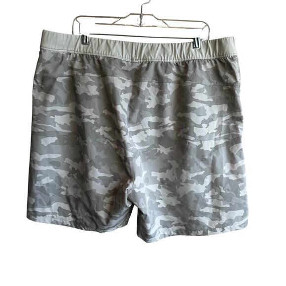 Public Rec Flex Short Grey Camo 7.5" inseam 44 - Picture 6 of 10